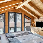 木屋 Aus Holz